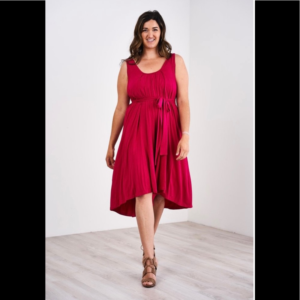 Latched Mama nursing romper red sm